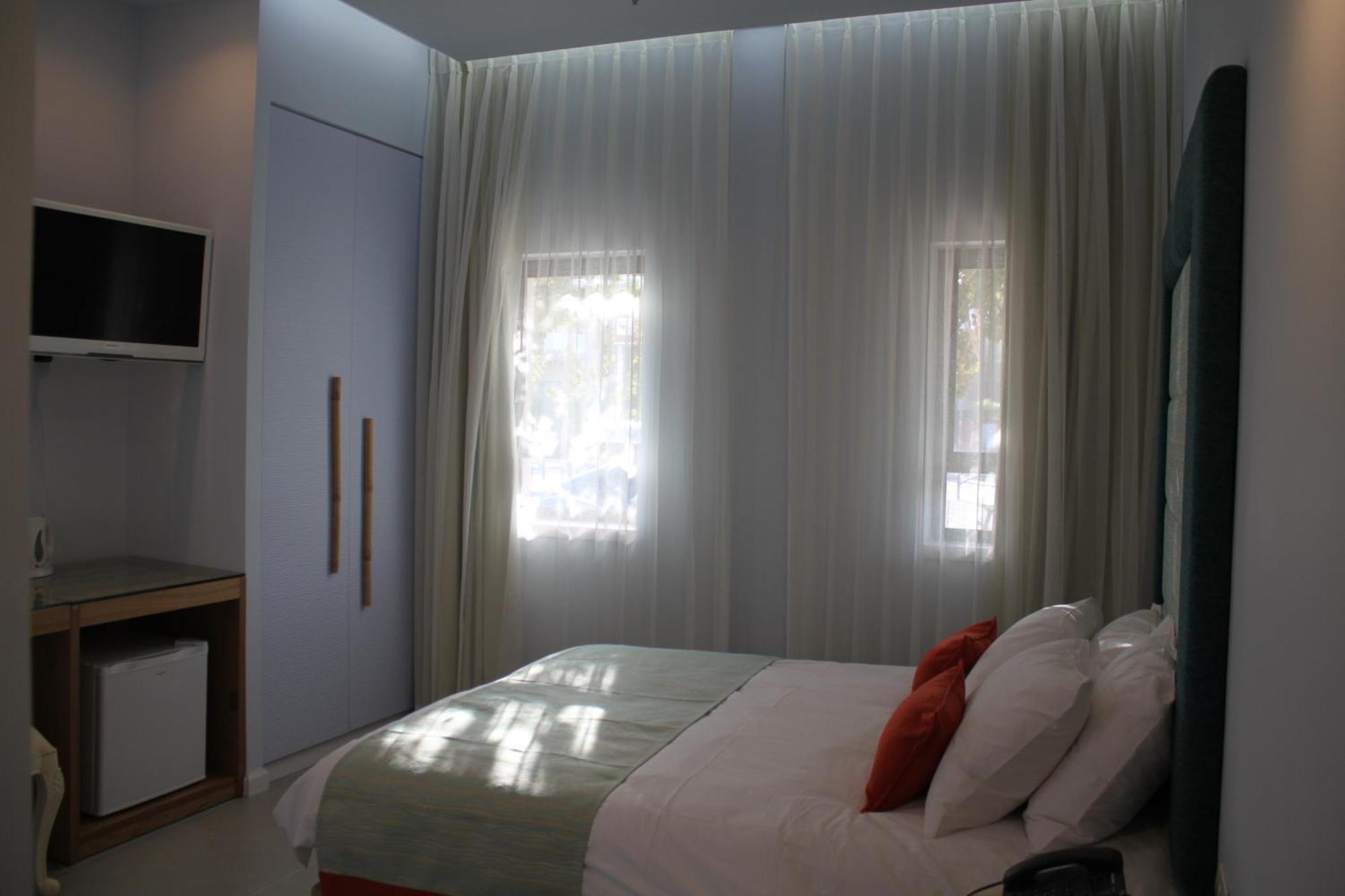 Bat Galim Boutique Hotel Haifa Habitación foto